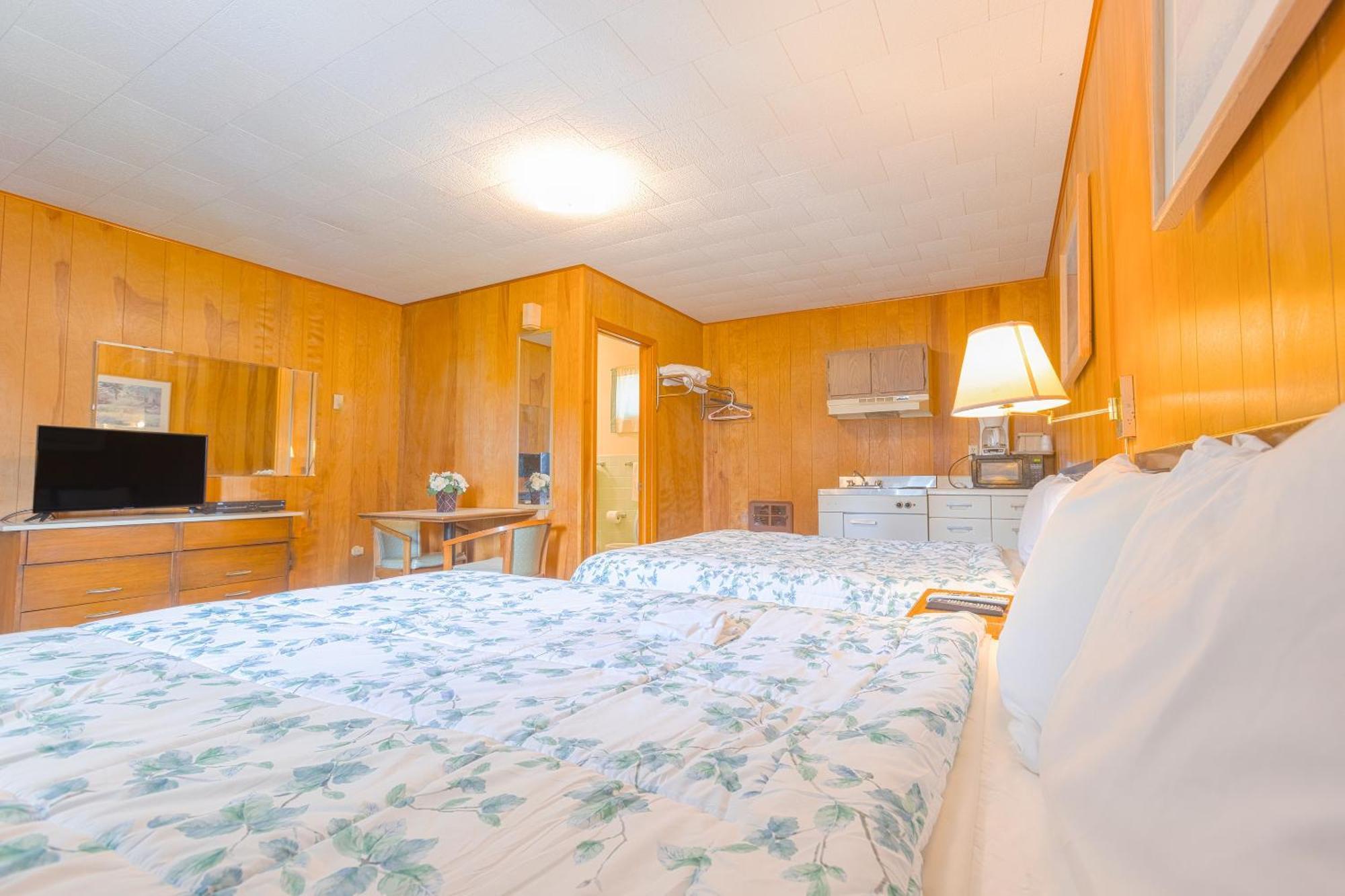 Parkside Motel By Oyo Meadville Conneaut Lake Conneaut Lakeshore エクステリア 写真